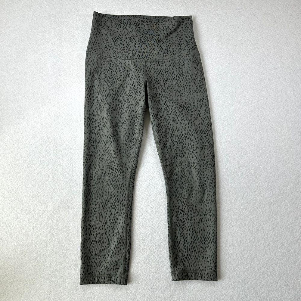 Lululemon Leggings Sz 6 (No Tag) Gray Wunder Under Crop Roll Down Dottie‎ Dash